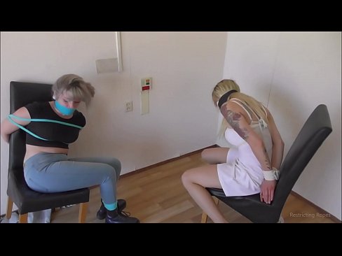 ❤️ צוגעבונדן / צוגעבונדן און געגאסען / מיידל אין נויט סעקס ווידעא אין פּאָרן yi.tukifporno.ru ❤